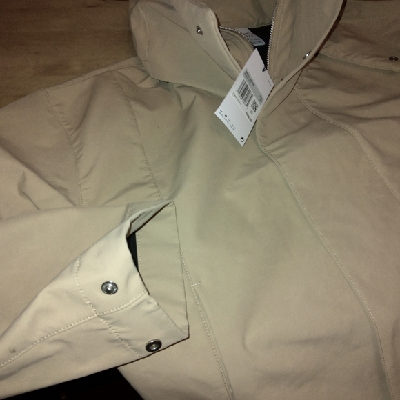 Nike X MMW 1 in 'Linen' and 1 in 'Black' Unisex Jackets - Picture 2 of 10